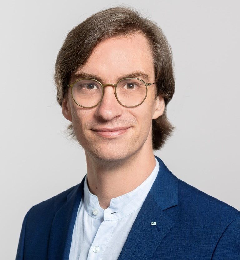 Prof. Helge Stein